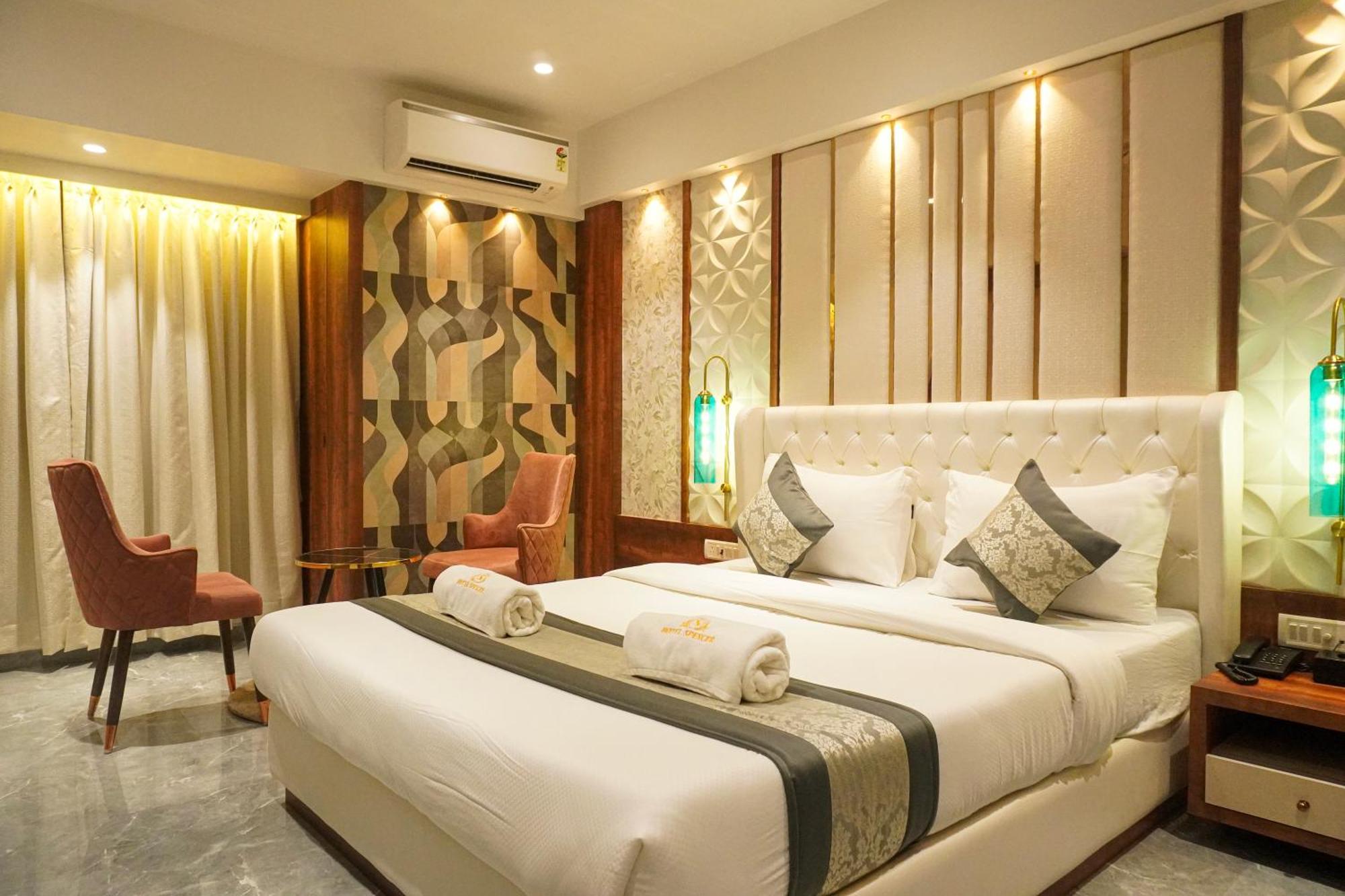 Hotel Spencer-Navi Mumbai Esterno foto